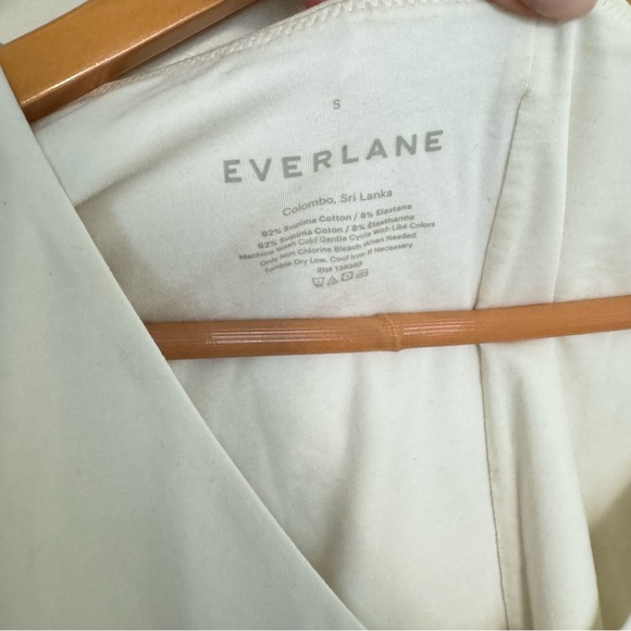 Everlane seamless v neck bodysuit - Picture 5 of 7